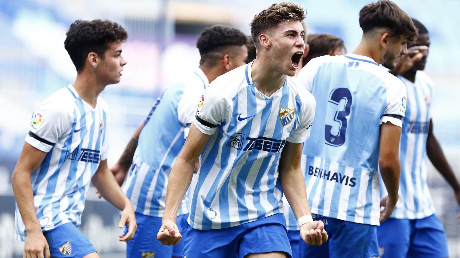 Roberto, su paso por el Málaga CF en fotos