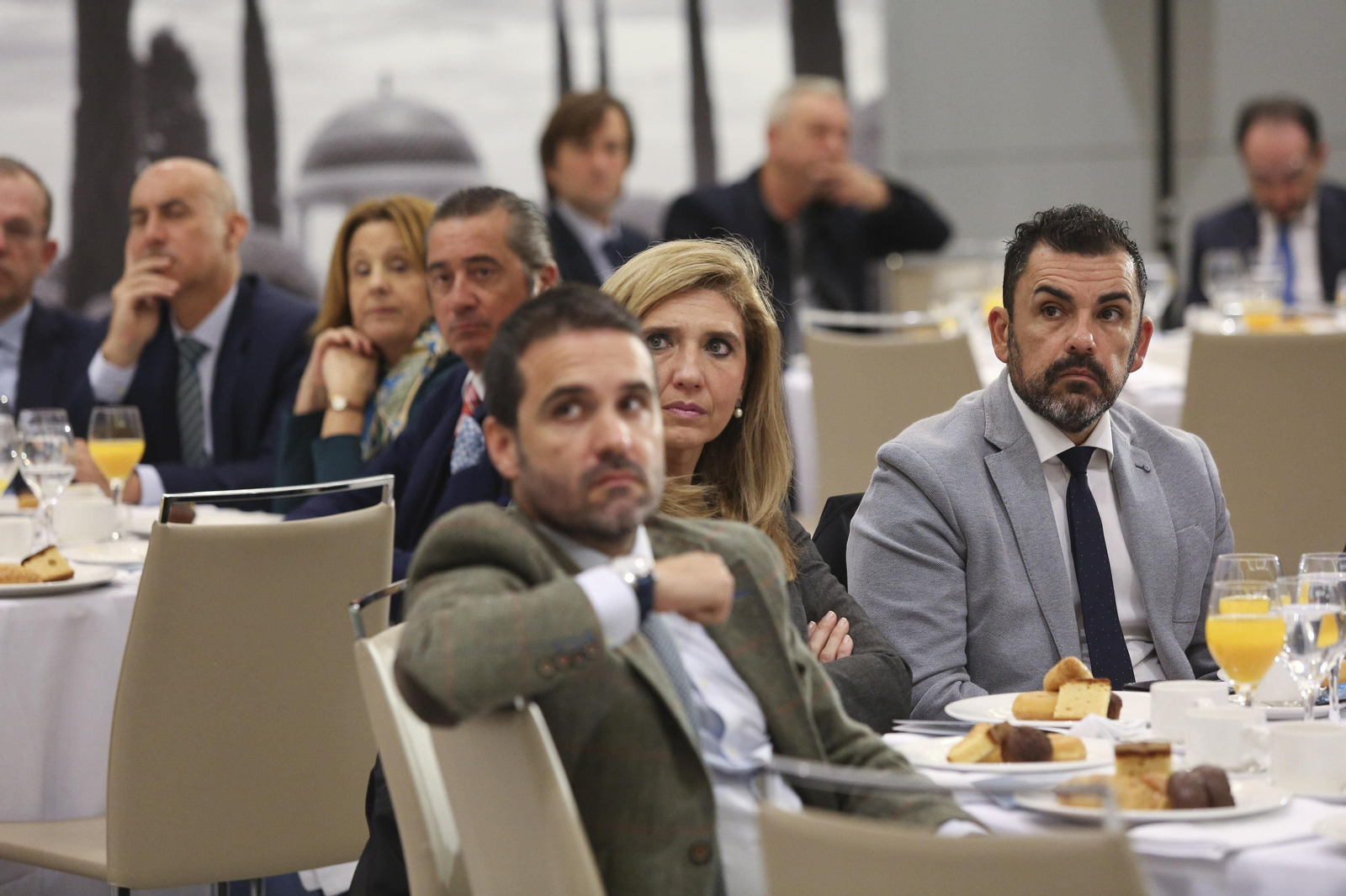 Fotos del Desayuno informativo Grupo Joly con el alcalde de Málaga