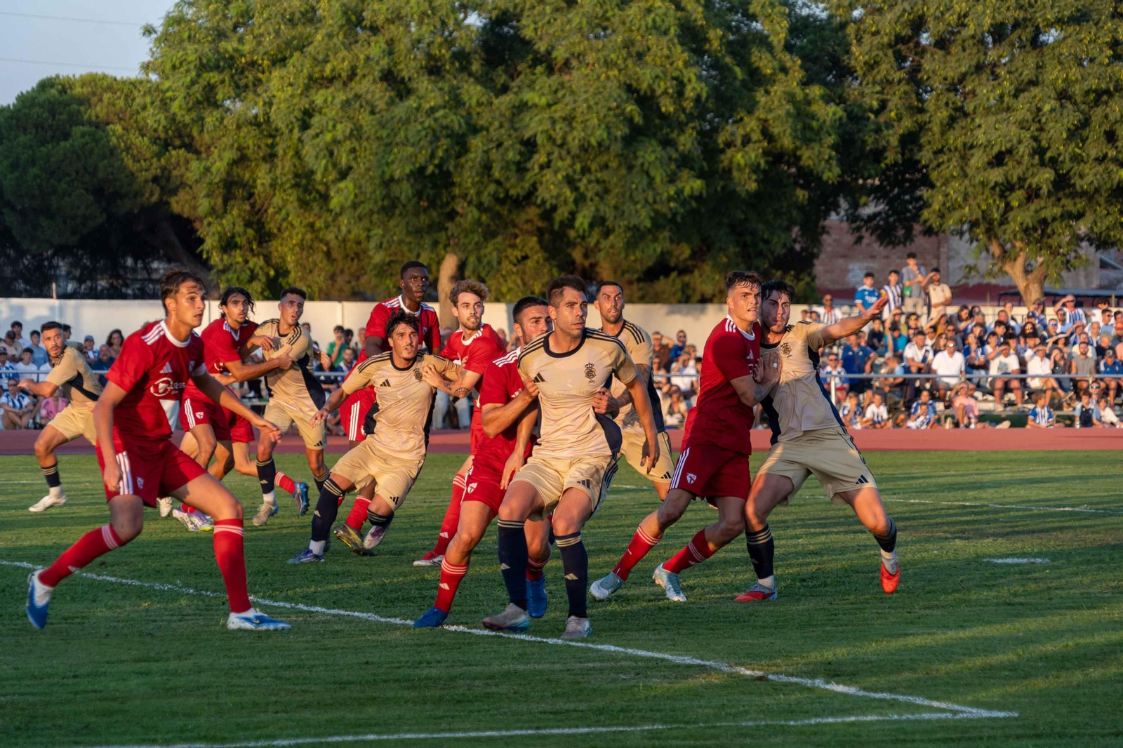 Imágenes del XXXIX Memorial Manuel González Rodríguez entre el Recreativo de Huelva - Sevilla Atlético