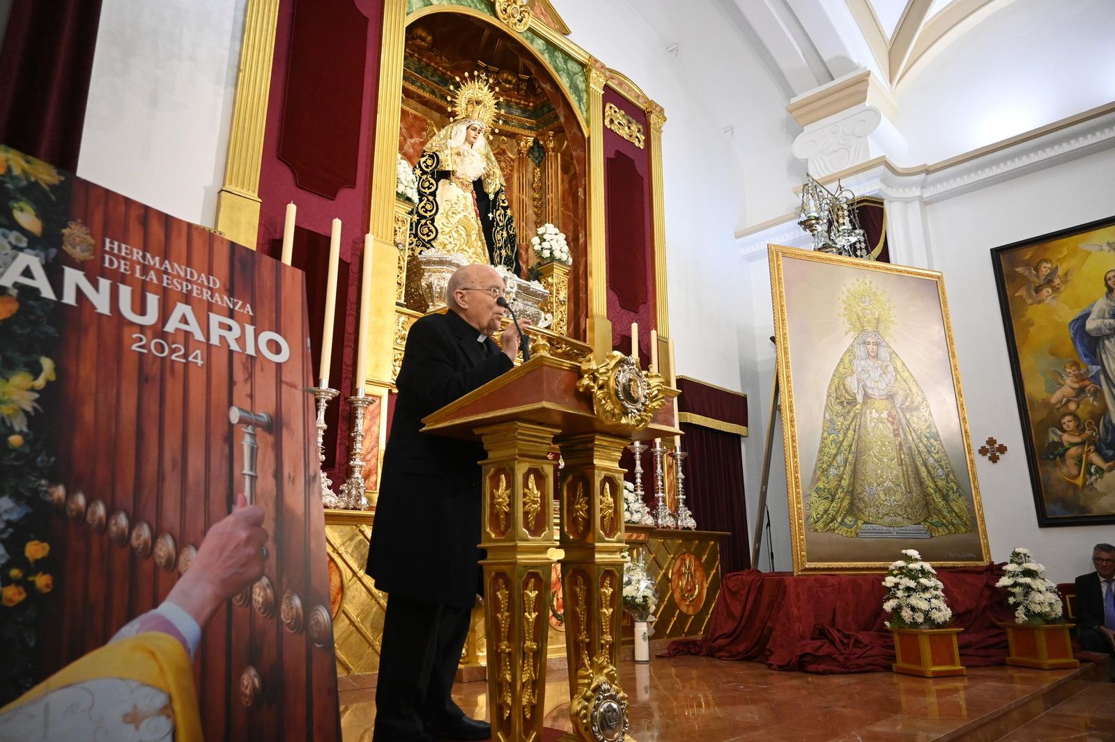 Presentación del cartel de 25 aniversario de la coronación de la Esperanza de Huelva