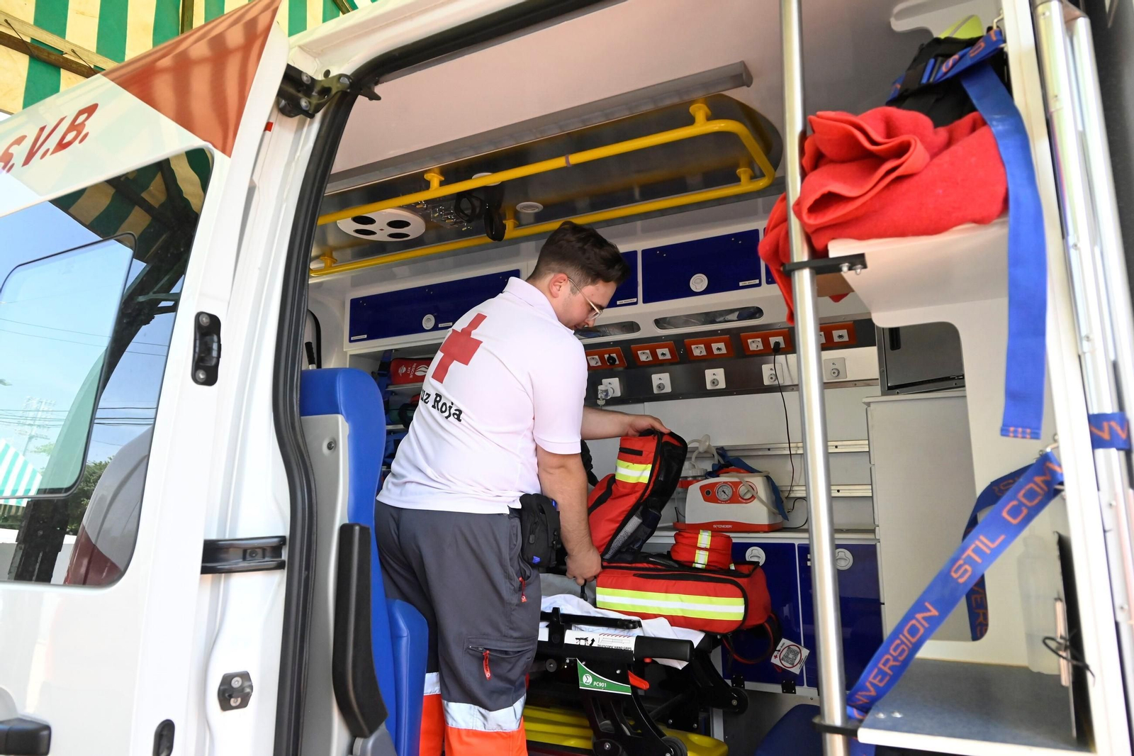 Las imágenes del dispositivo sanitario de Cruz Roja en la Feria de Córdoba Las imágenes del dispositivo sanitario de Cruz Roja en la Feria de Córdoba