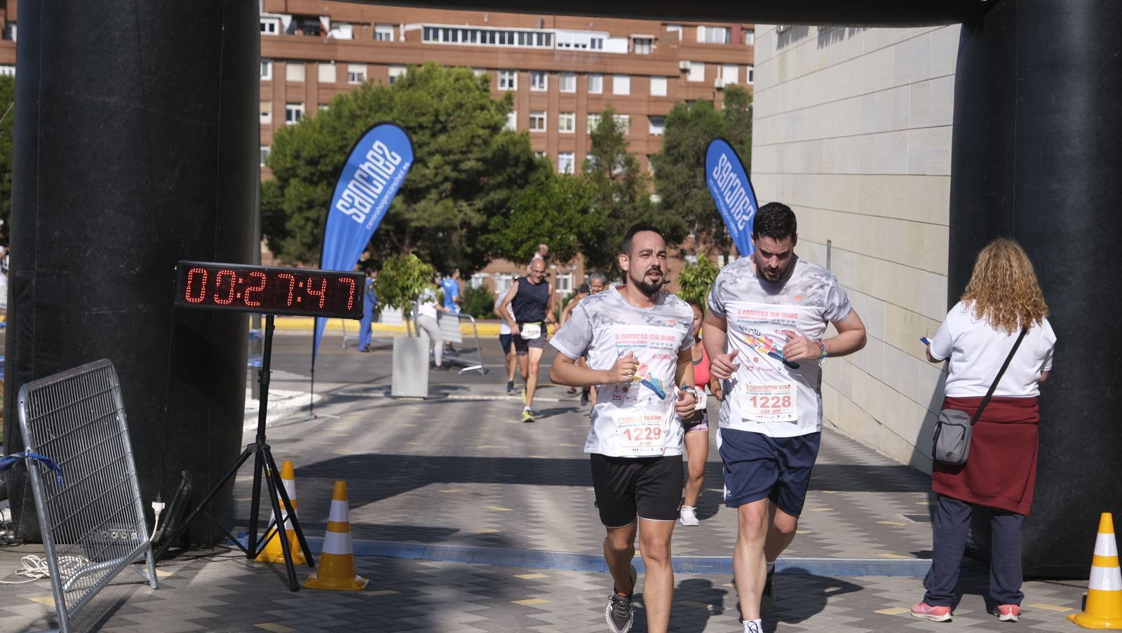 Imágenes de la II Carrera Sin Humo, en Almería