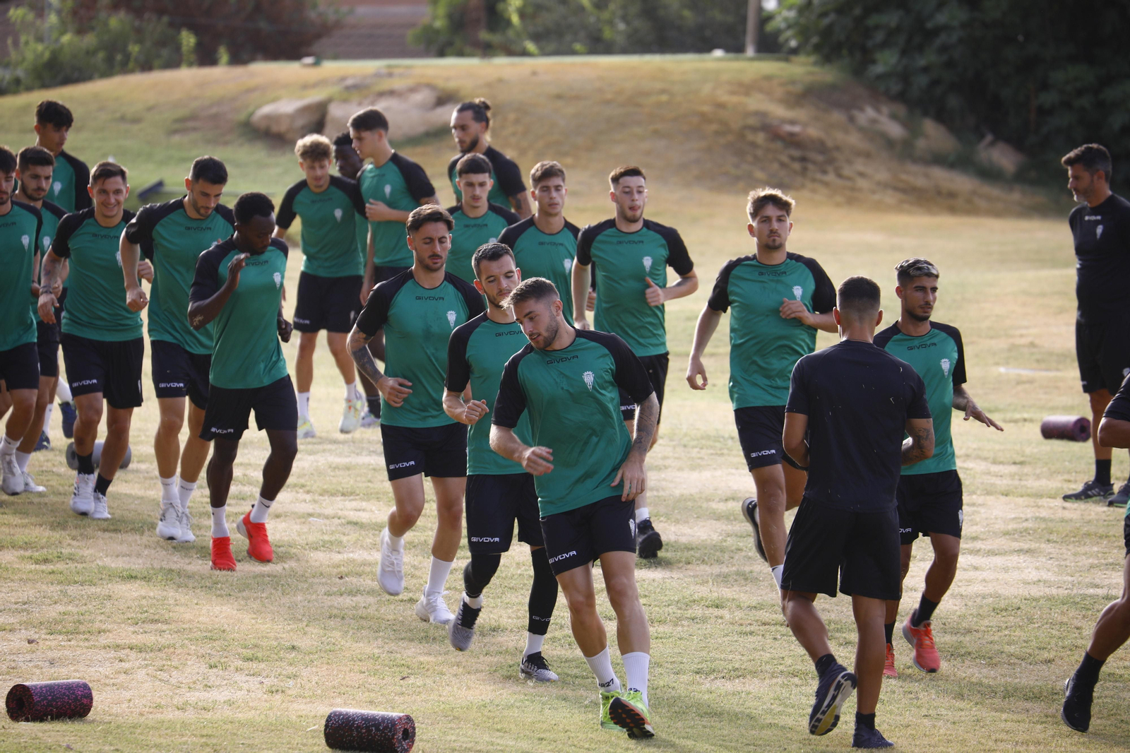 Las mejores fotos del entrenamiento del Córdoba CF en la Arruzafa Golf