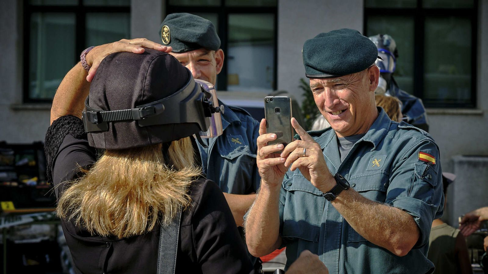 Instantánes durante la jornada de Puertas abiertas en el patio la Comandancia