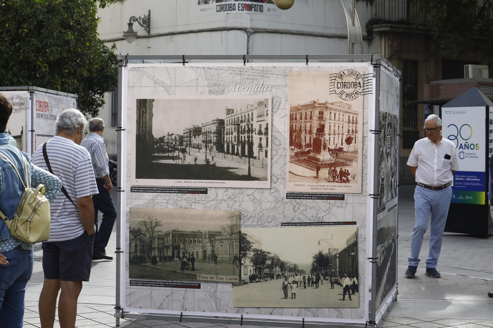 La exposición 'Córdoba una Ciudad de Postal', en imágenes