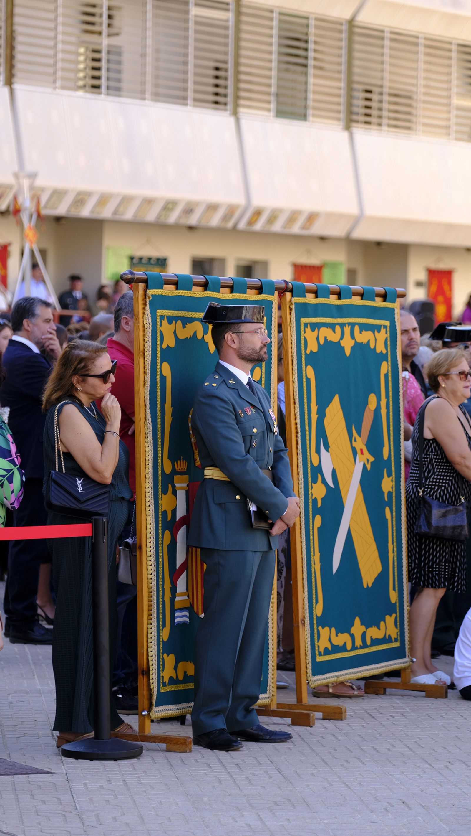 Imágenes de la Festividad del Pilar en la Comandancia de la Guardia Civil de Almería