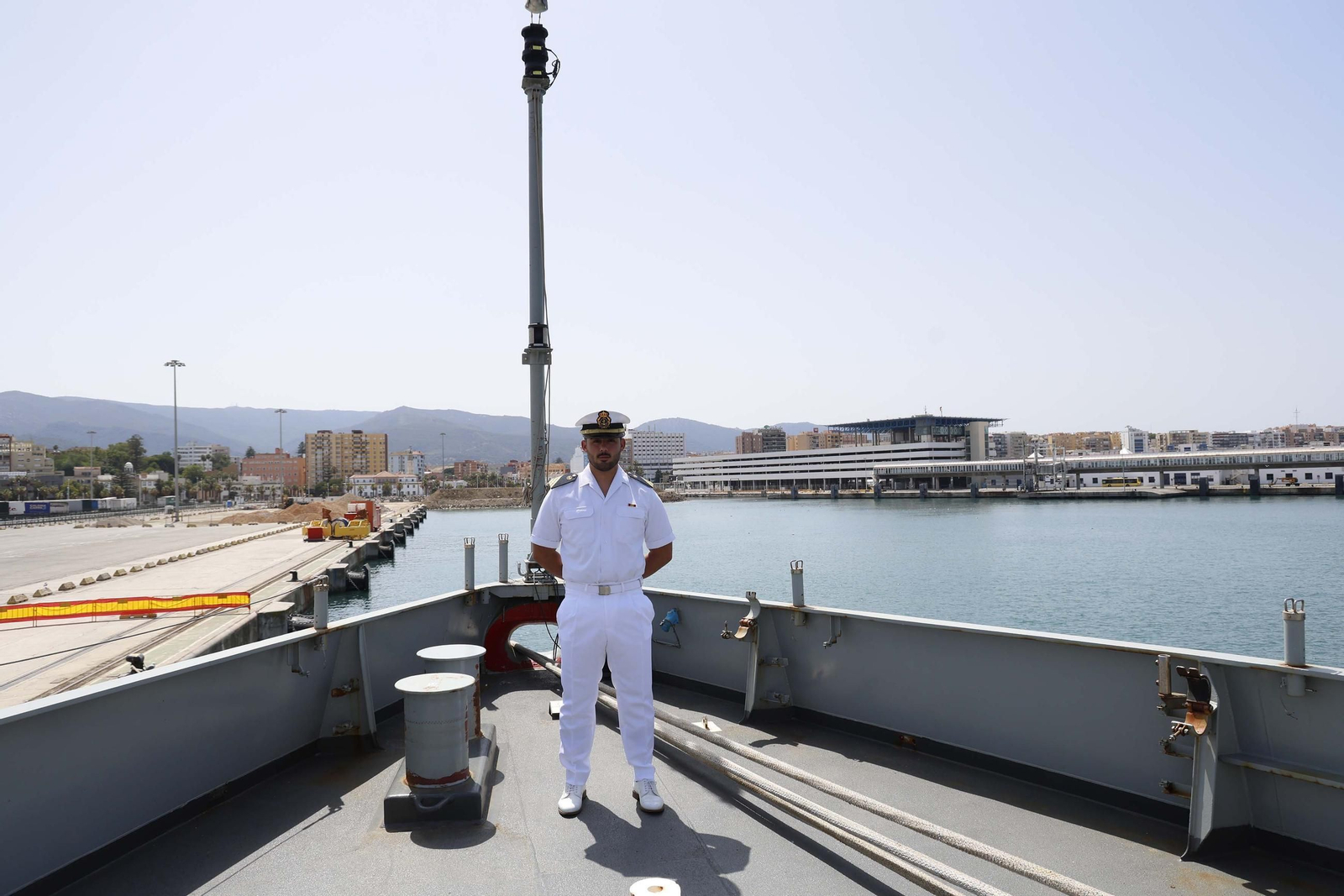 Las fotografías de la visita del buque de la Armada "Furor" al Puerto de Algeciras