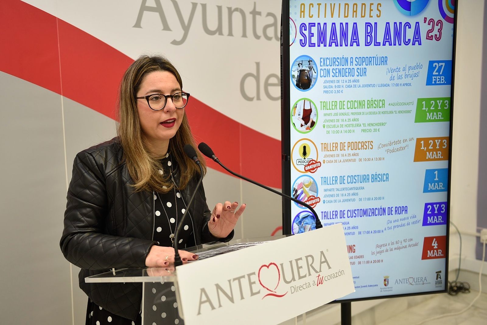 Elena Melero durante la presentación del programa de Semana Blanca.