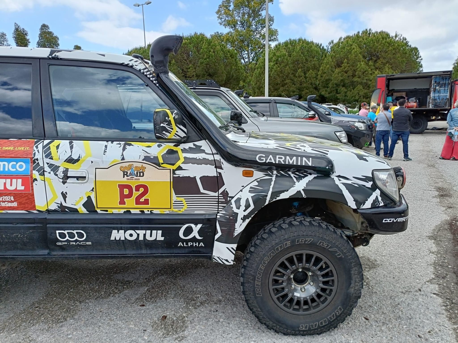 Palmones acoge la salida del Chatarras Raid 2025 rumbo a Marruecos