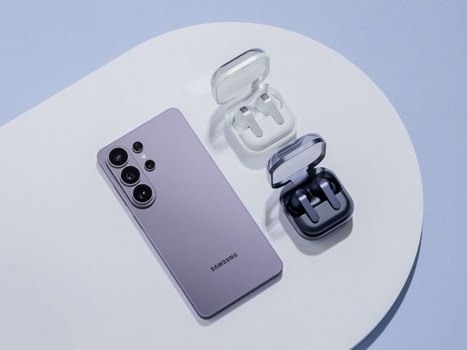 Samsung Galaxy S26 Ultra, auriculares Galaxy Buds 4 Pro