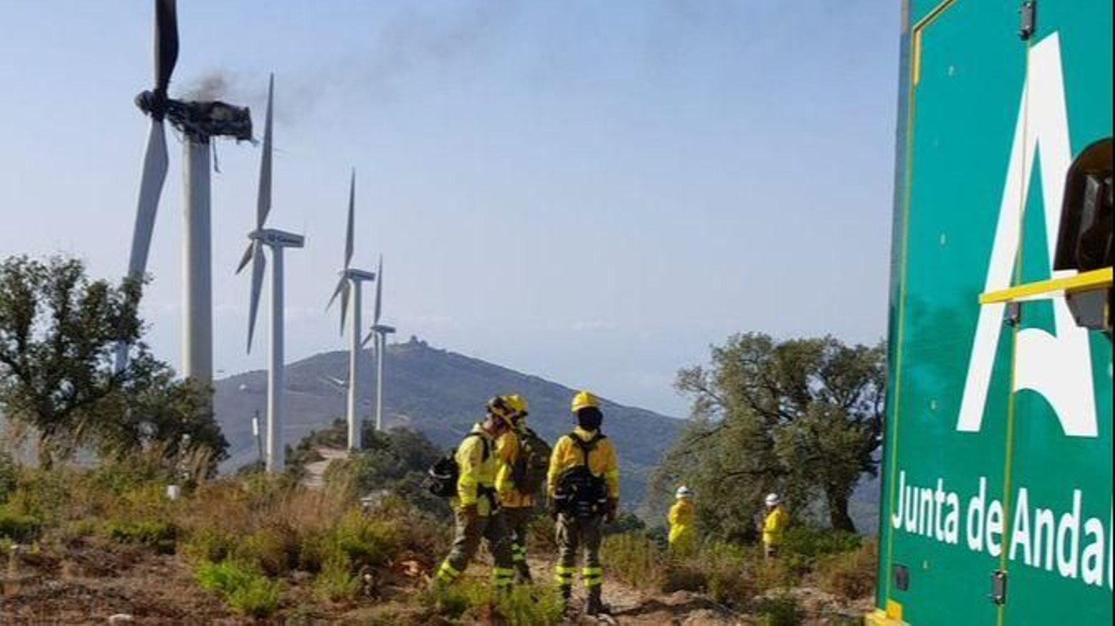 Incendio del aerogenerador en Sierra Lújar de Granada