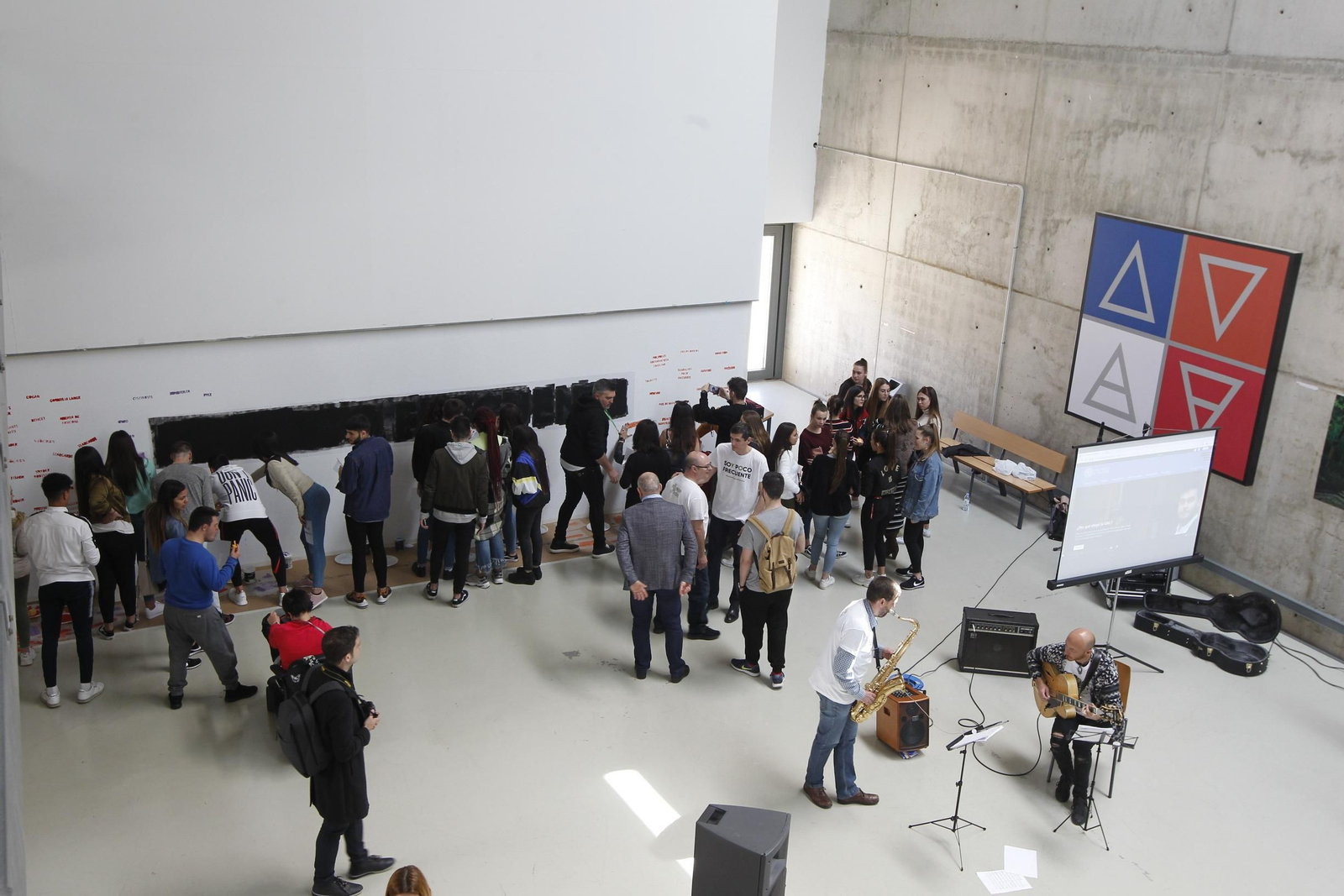 Fotos mural reivindicativo enfermedades raras Universidad de Almería-UAL