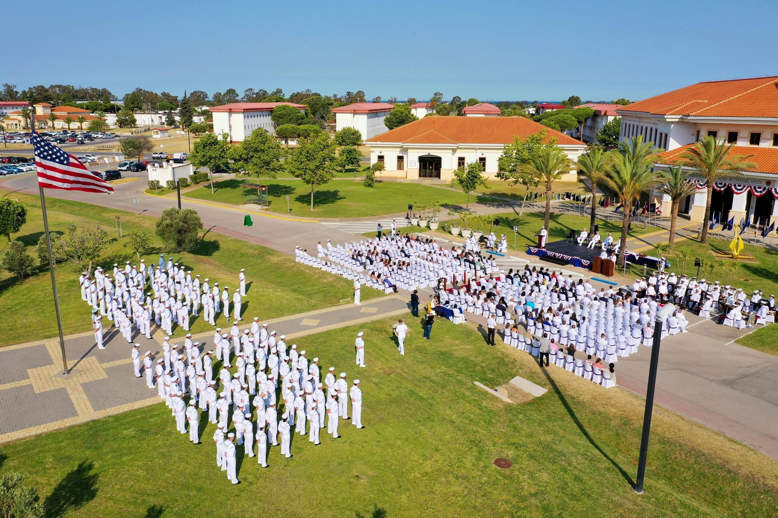Militares de la Base de Rota durante un acto dentro del recinto
