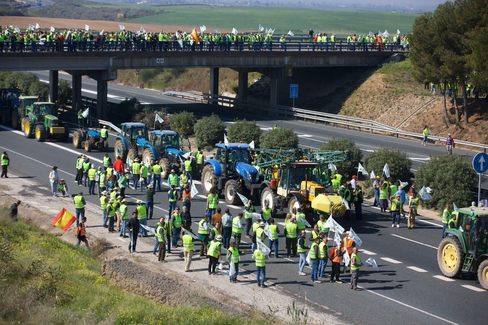 La tractorada en Sevilla, en imágenes