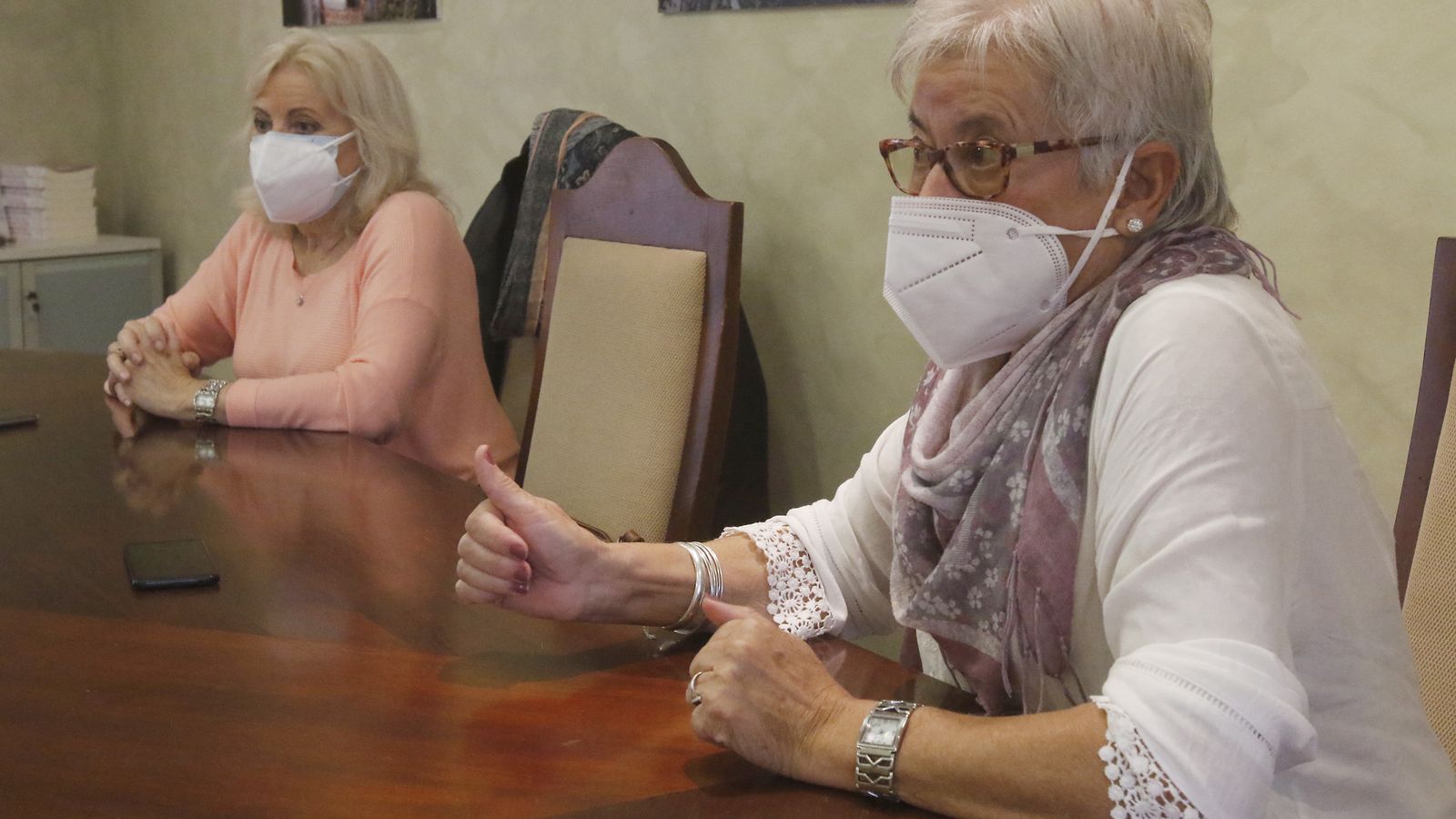 Delfina y Lola Tapia.