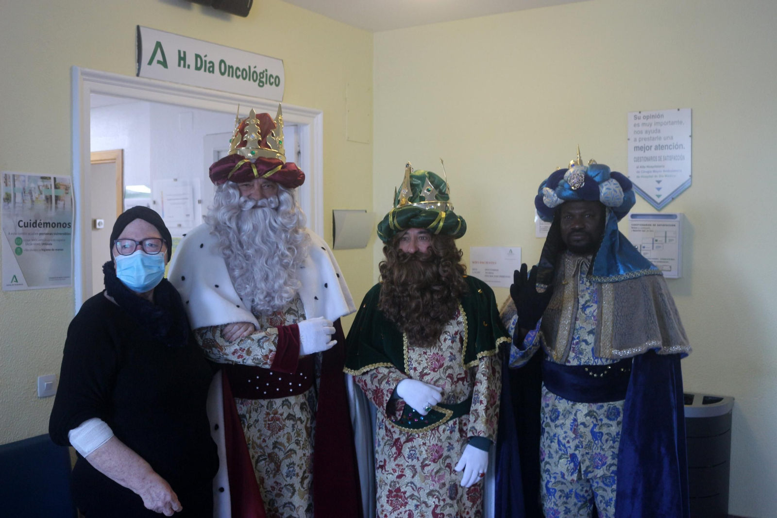 Visita de los Reyes Magos al Hospital de Puerto Real