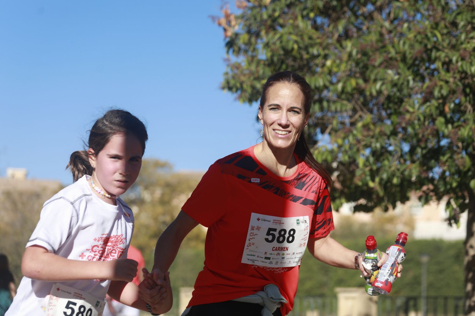 Encuéntrate en la Carrera de la Cruz Roja de Granada