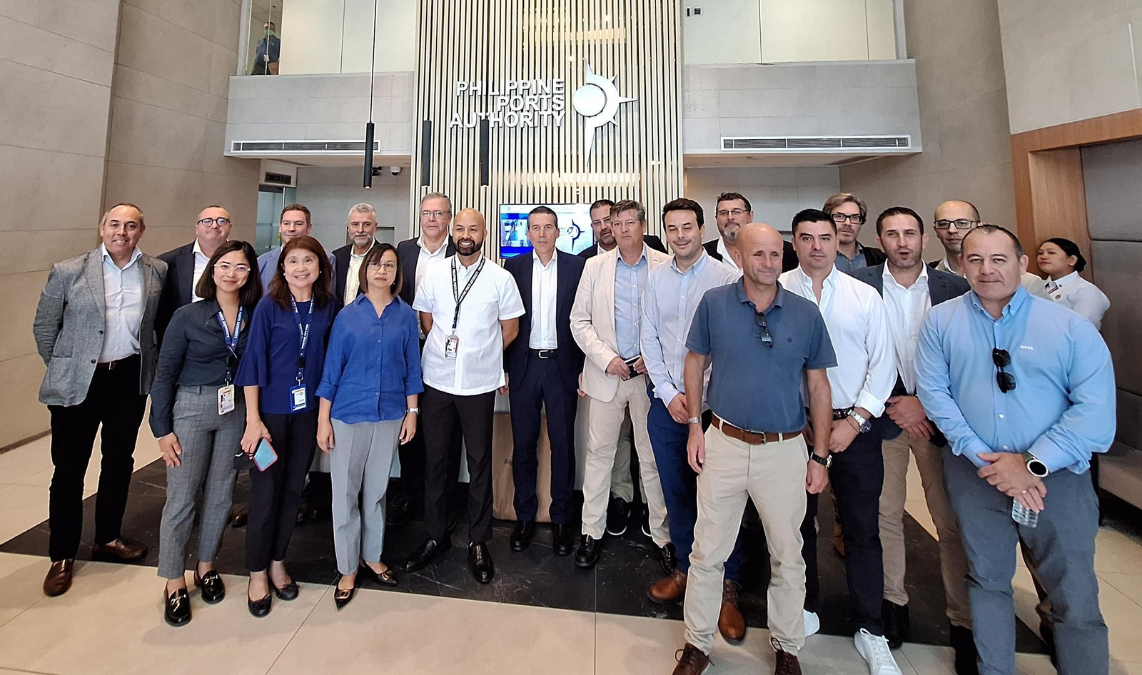 La delegación del Puerto de Algeciras en la Autoridad Portuaria de Filipinas. La delegación del Puerto de Algeciras en la Autoridad Portuaria de Filipinas.
