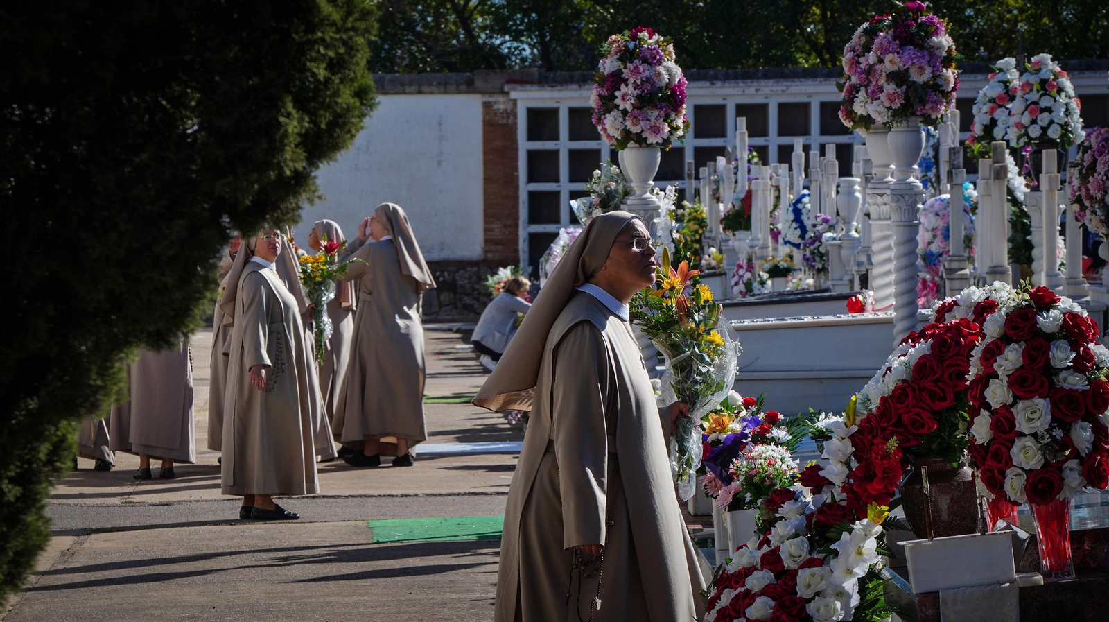 Día de todos los Santos en el cementerio de Jerez