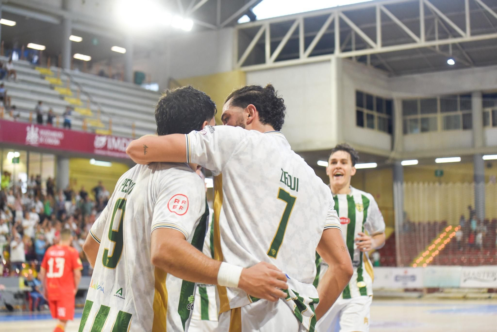 Las mejores fotos del ambiente en Vista Alegre para el Córdoba Futsal - Jimbee Cartagena