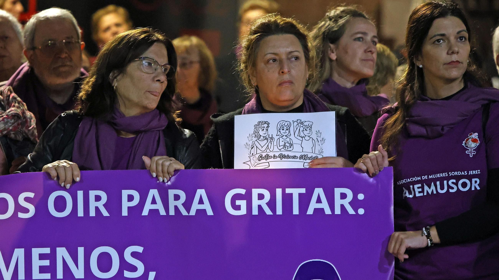 Imágenes de la manifestación del 25N 2024 en Jerez