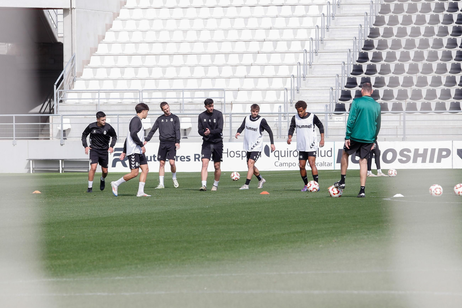Las fotos del entrenamiento de la Balona previo a su visita al UCAM Murcia