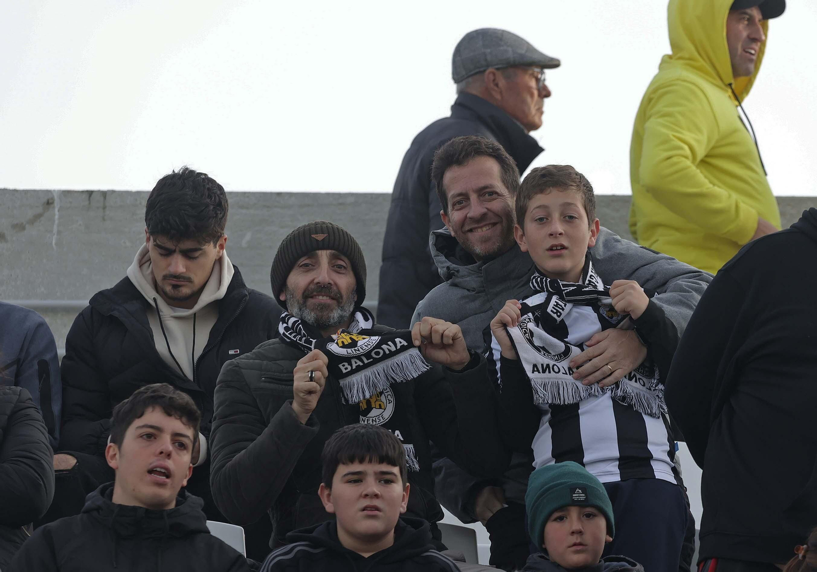 Búscate en el Ciudad de La Línea durante el Balona - Yeclano