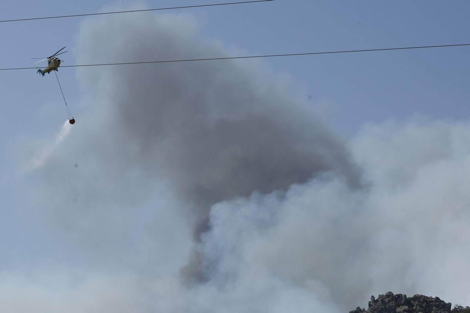 Imágenes del incendio de Tarifa, el segundo en menos de una semana