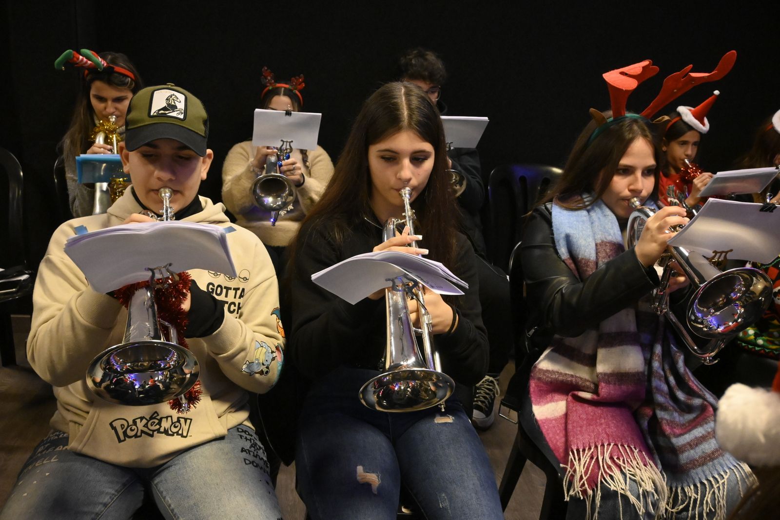 Ensayo preparatorio de la AM Santa Cruz para la cabalgata de Reyes Magos, en Imágenes