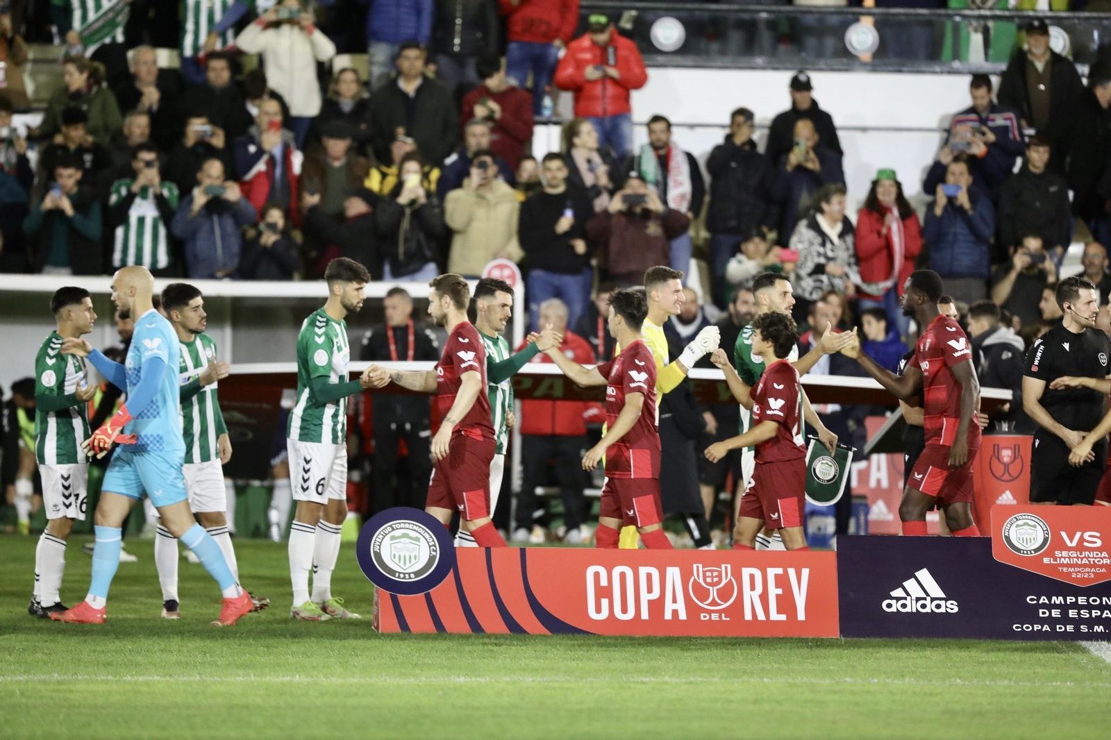 Las imágenes del histórico Torremolinos - Sevilla FC Las imágenes del histórico Torremolinos - Sevilla FC