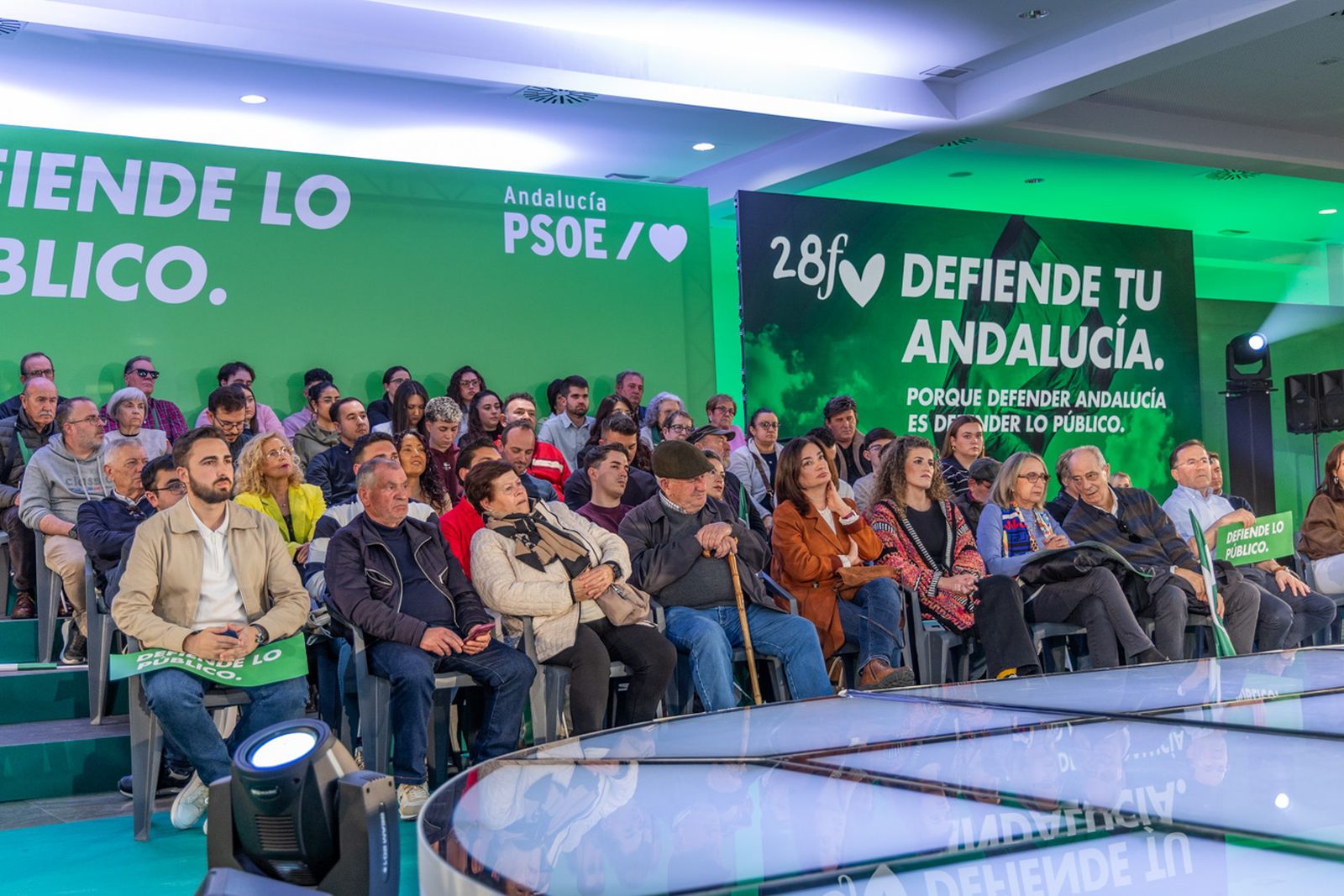 Acto en defensa de los servicios públicos para celebrar el 28F en Jaén