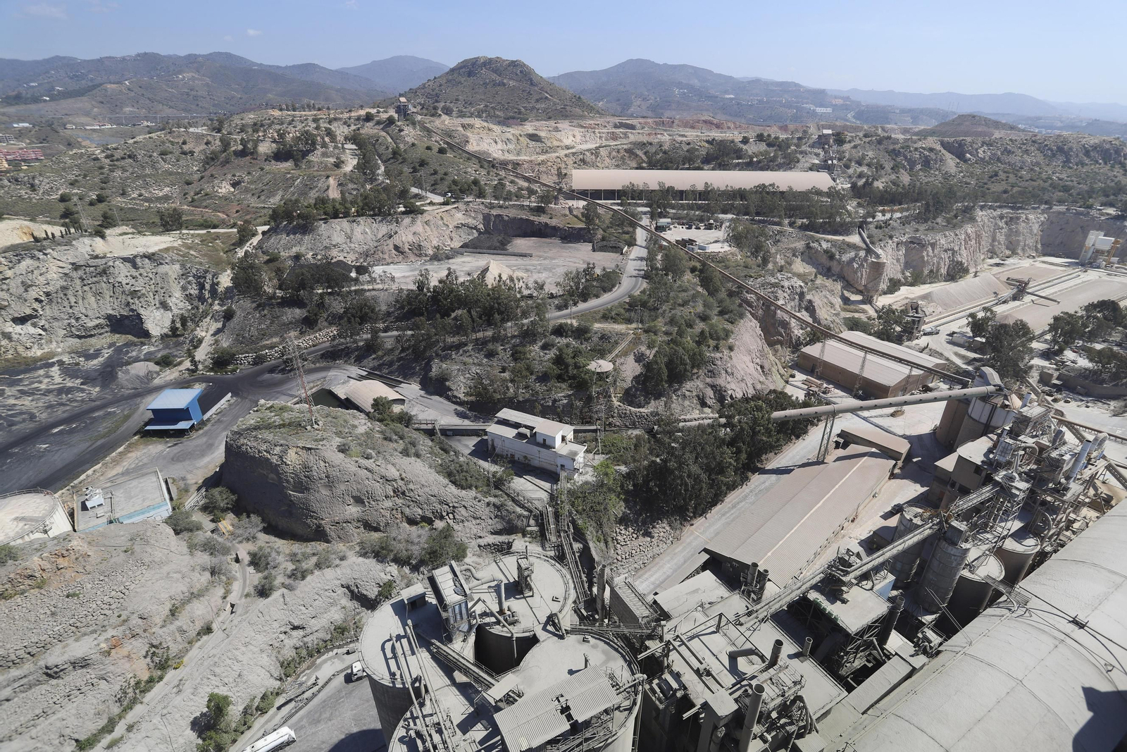 Ámbito de la actual cementera de la Araña.