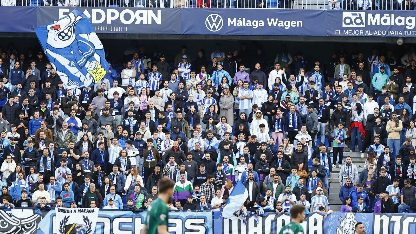 Búscate en La Rosaleda durante el Málaga CF-Racing de Ferrol