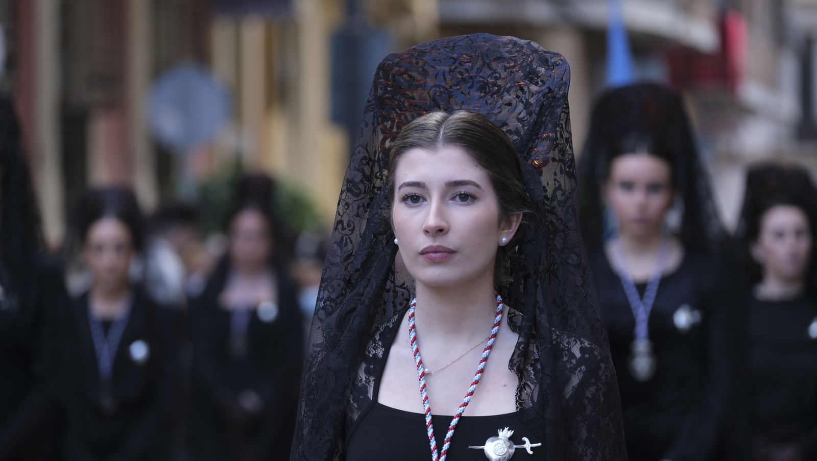 Procesión del Cristo del Amor en Almería, en imágenes