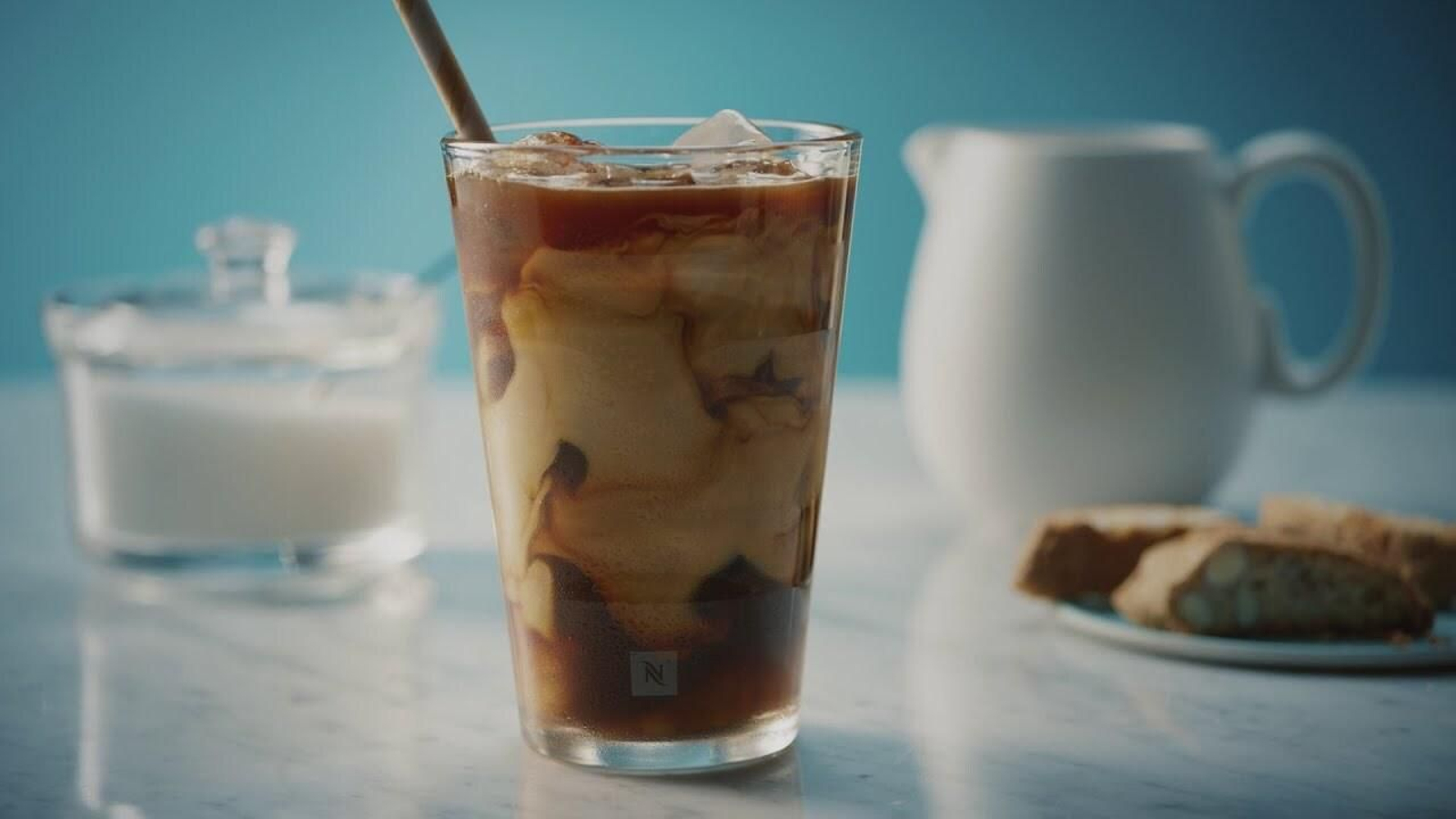 Café con leche helado, una propuesta para refrescarse cuando aprieta el calor.