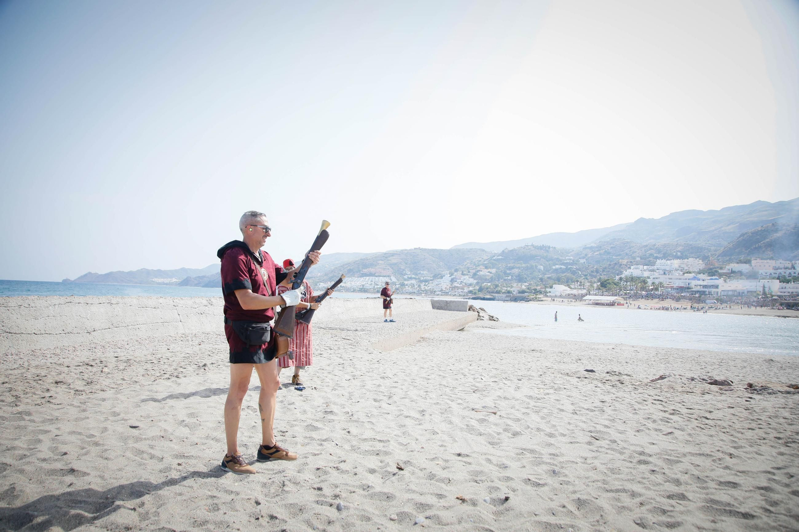 La carrera de cintas y la exhibición de caballos de los Moros y Cristianos de Mojácar, en imágenes