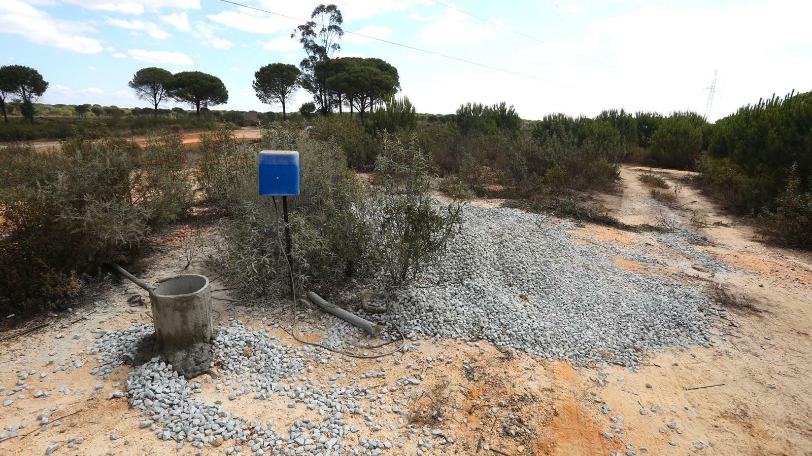 Una de las extracciones de agua clausuradas en El Gago.