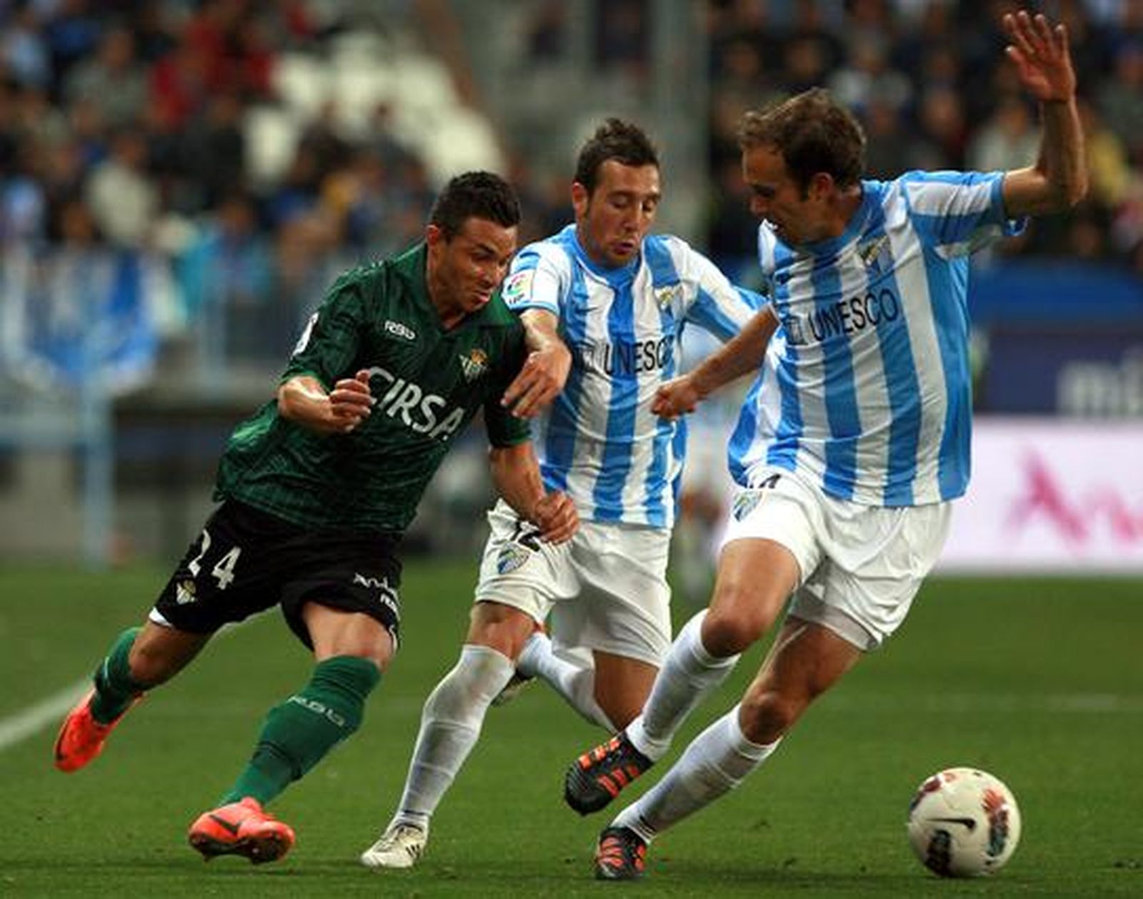 El Betis vence al Málaga en La Rosaleda (0-2). / EFE