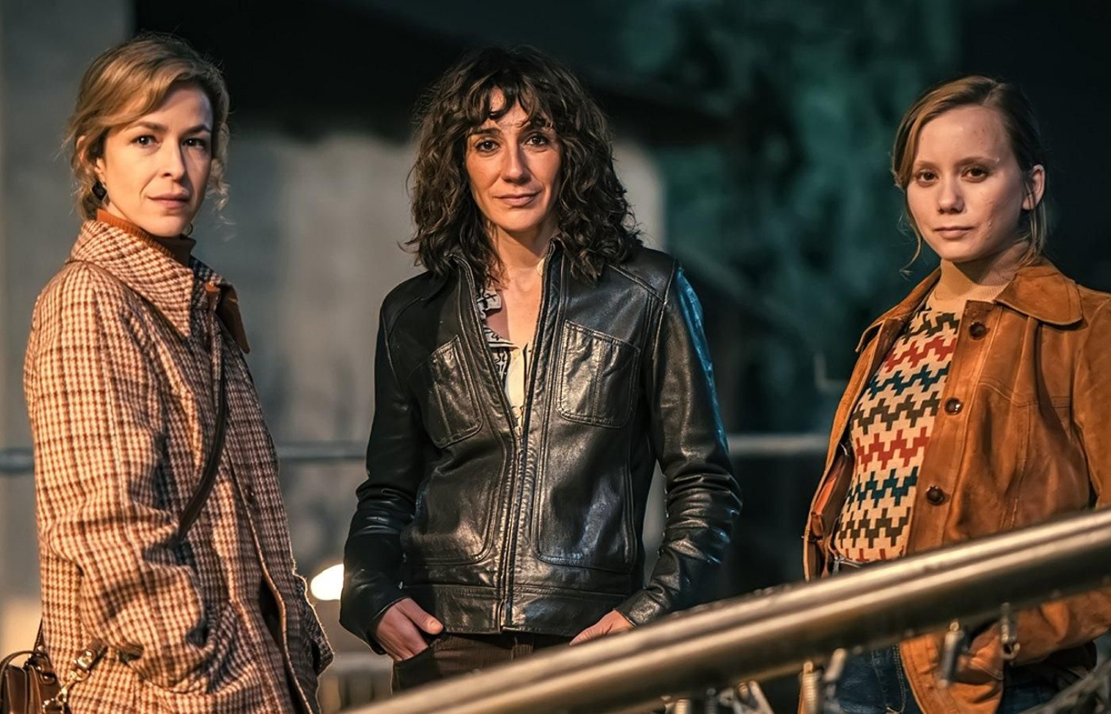 Una imagen de las protagonistas de la serie 'Asuntos internos', con Marta Poveda en el centro.