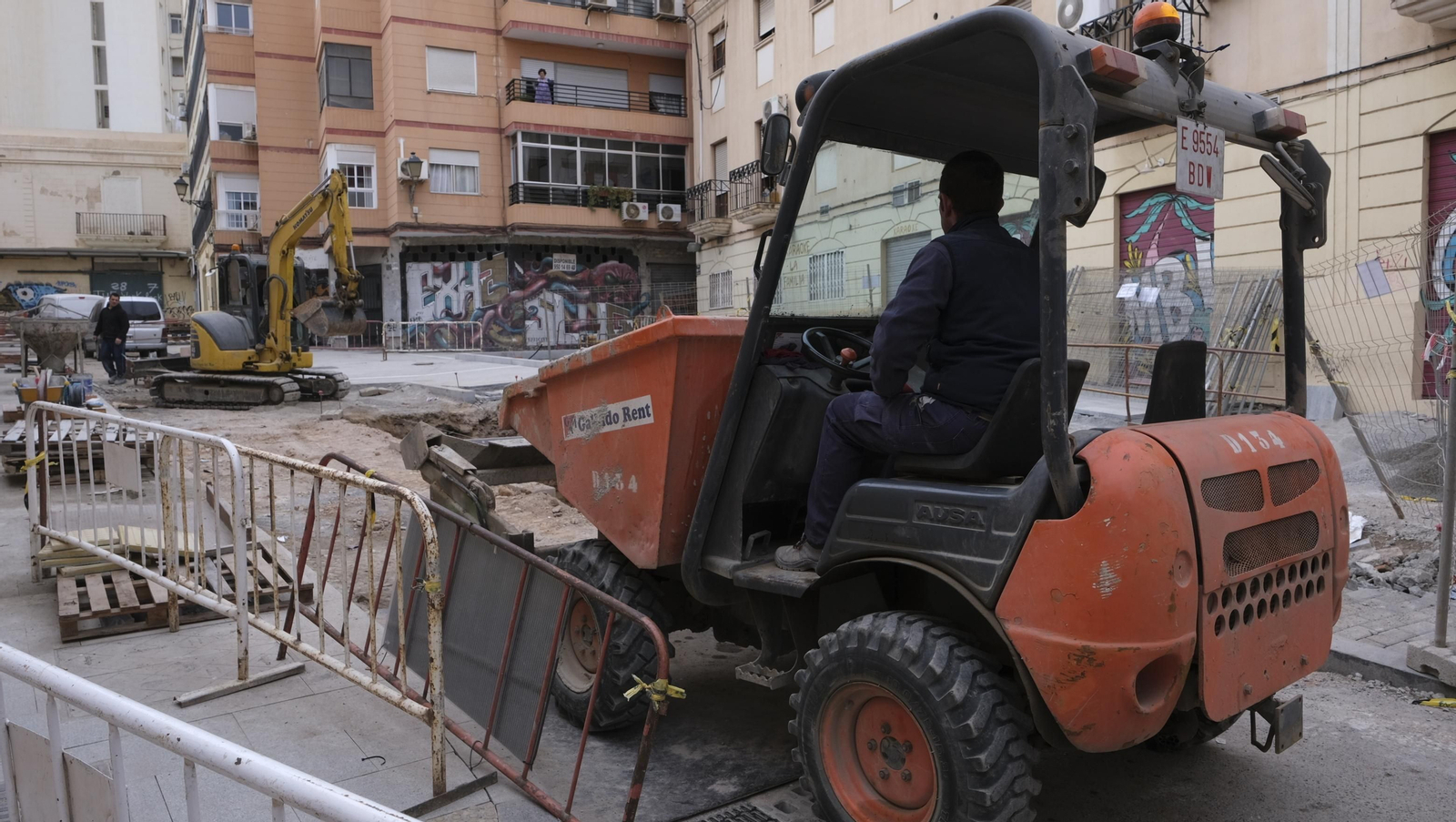 Imágenes de la Plaza Masnou en obras. Almería