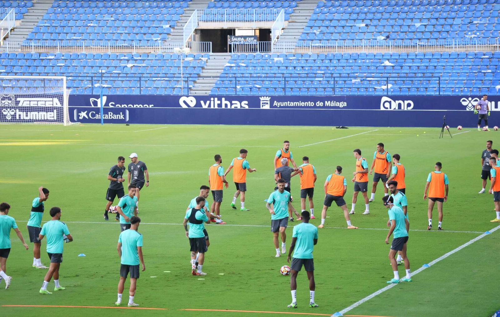 Las fotos del Málaga ultimando su cita con el Recreativo Granada