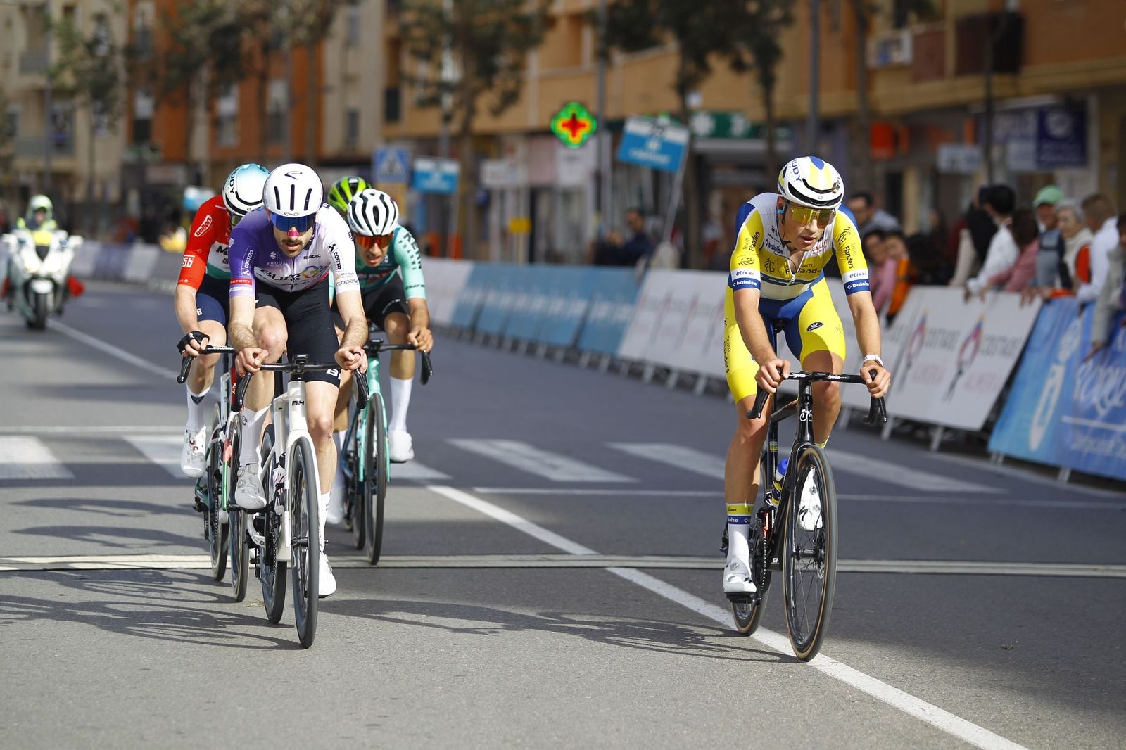 La Clásica Ciclista de Almería, en imágenes