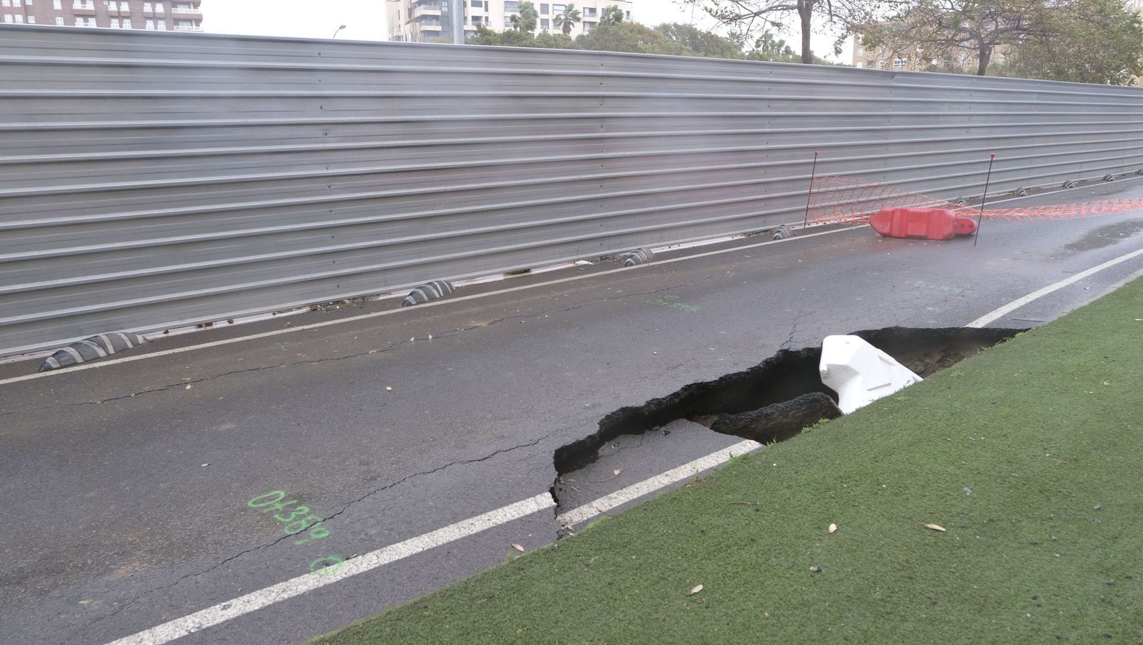 La Borrasca Leonardo se ensaña con Almería, en imágenes