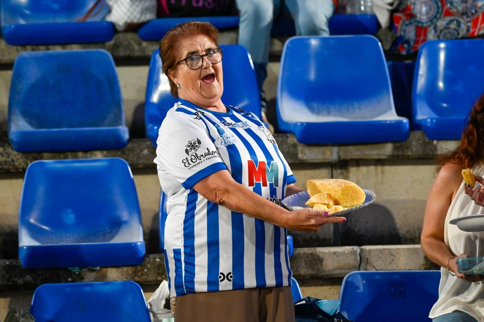 Las mejores imágenes del Jerez Industrial-Sanluqueño en el Pedro Garrido