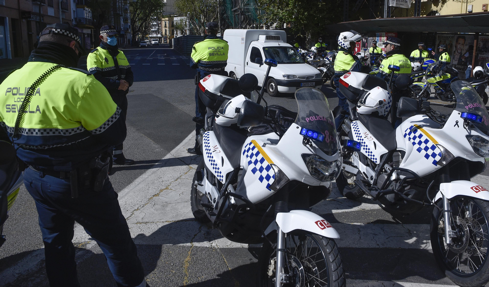 Las imágenes del estado de alarma en Sevilla