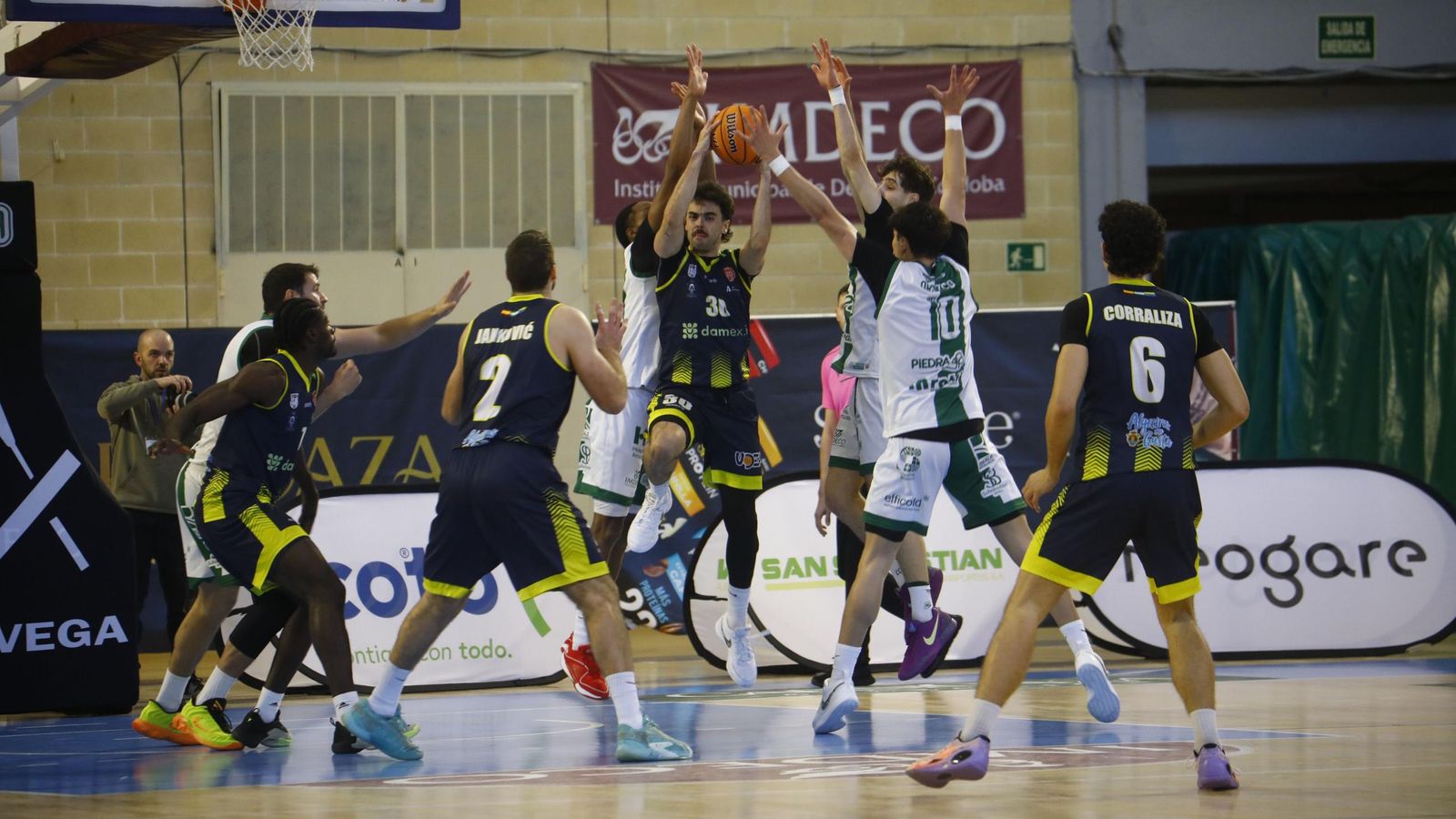 Un lance de El Coto-Udea de este domingo