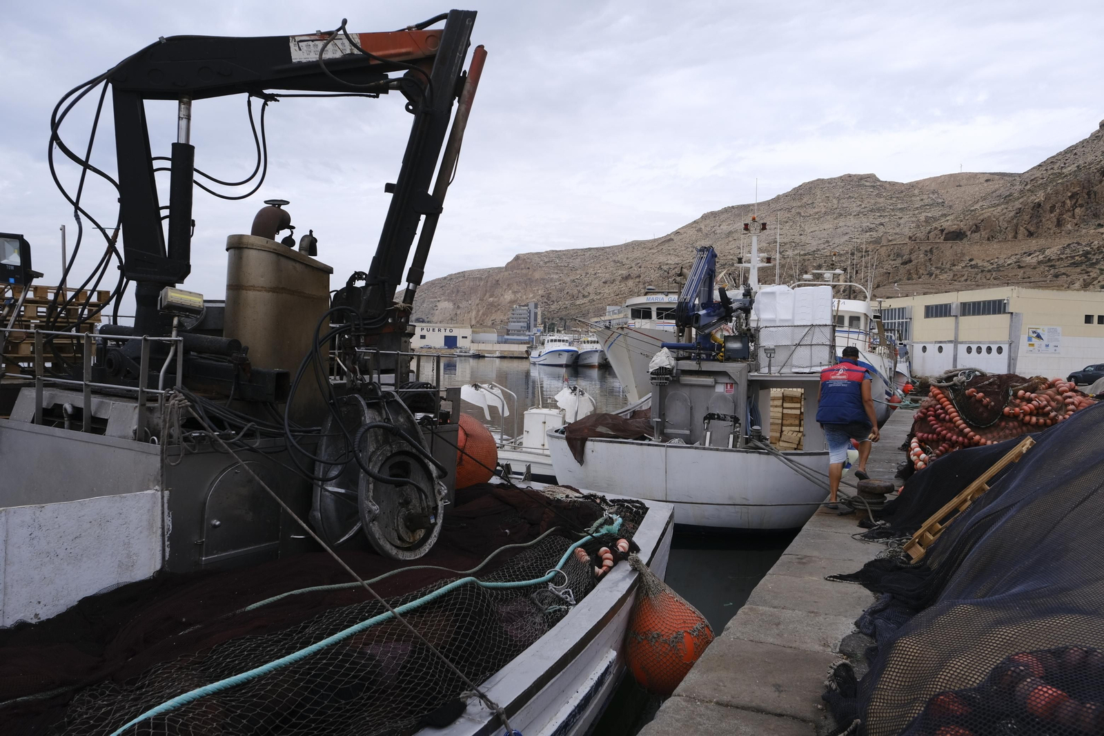 Fotogalería concentración protesta sector pesquero. Almería