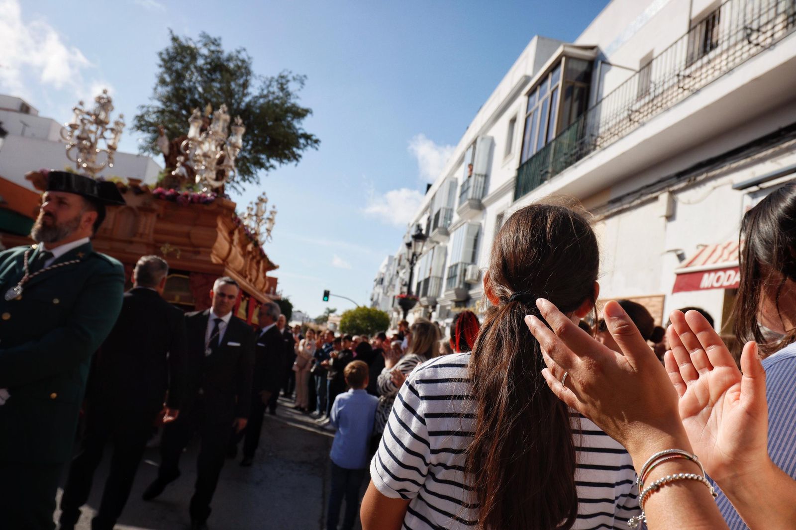 Imágenes de la salida de La oración en El Huerto en la Semana Santa de Chiclana 2025