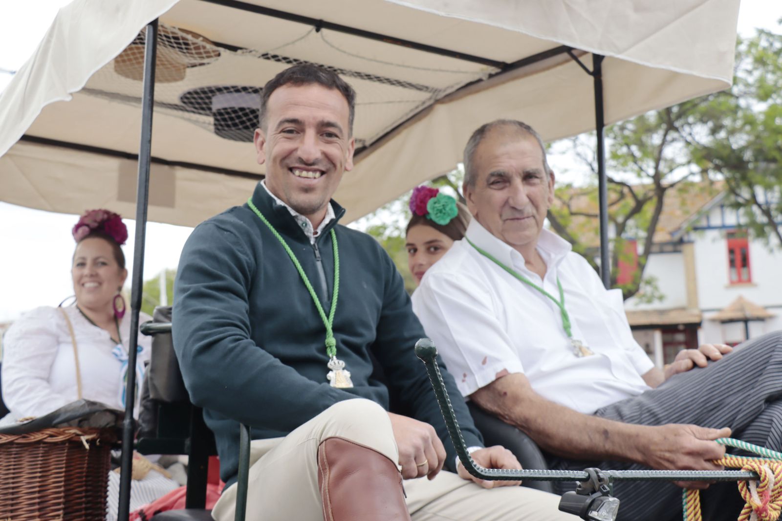 Imágenes de los carros de la Hermandad del Rocío de Huelva