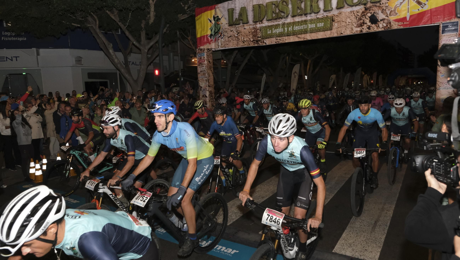 Búscate en la salida de La Desértica, en imágenes